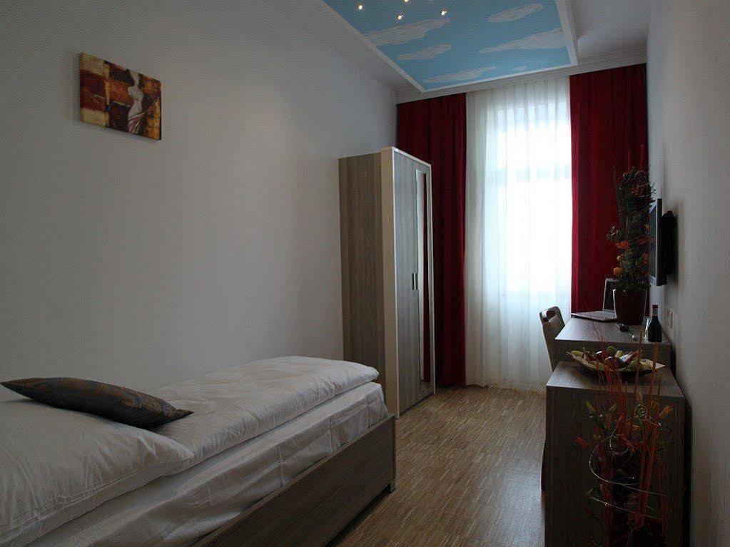 Hotel Kavun Munich Luaran gambar
